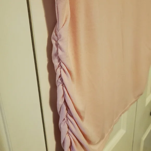 Ladies top - Picture 2 of 8